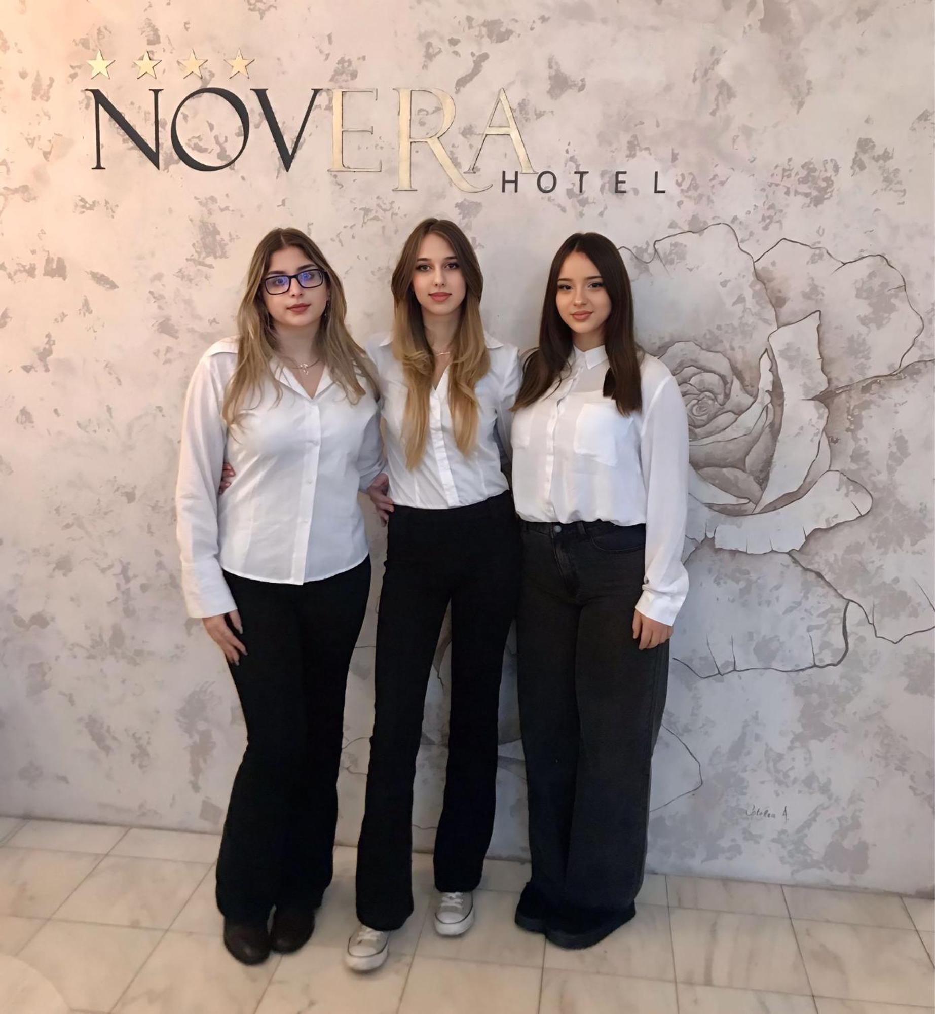 Hotel Novera Timişoara Buitenkant foto