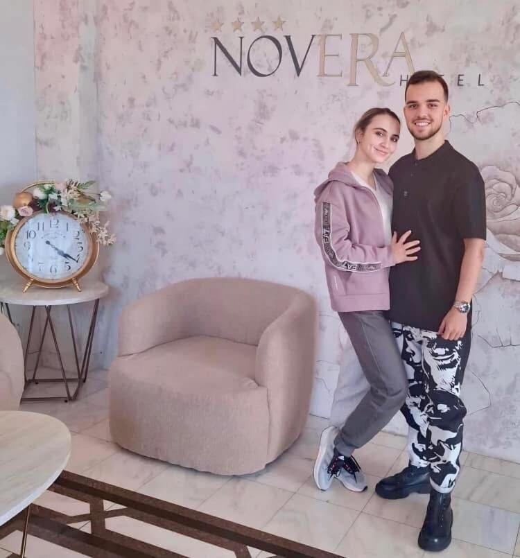 Hotel Novera Timişoara Buitenkant foto